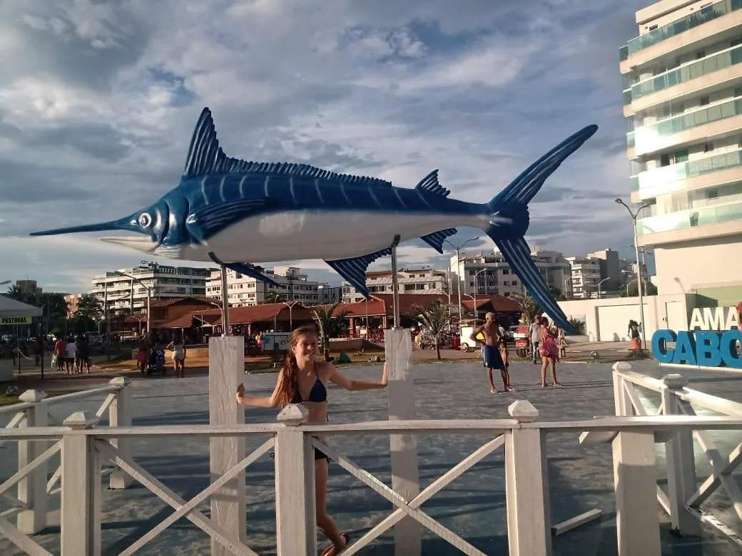 Apartamento Mob à 5 minutos da Praia do Forte dois quartos Cabo Frio