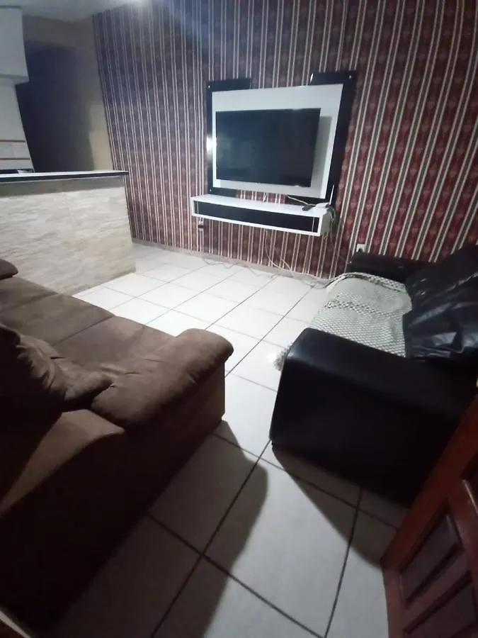 Apartamento Mob à 5 minutos da Praia do Forte dois quartos Cabo Frio