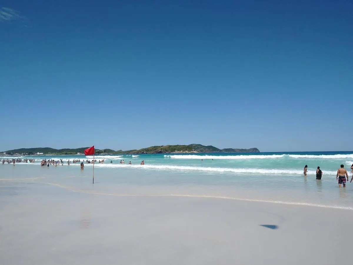 Apartamento Mob à 5 minutos da Praia do Forte dois quartos Cabo Frio Brasil