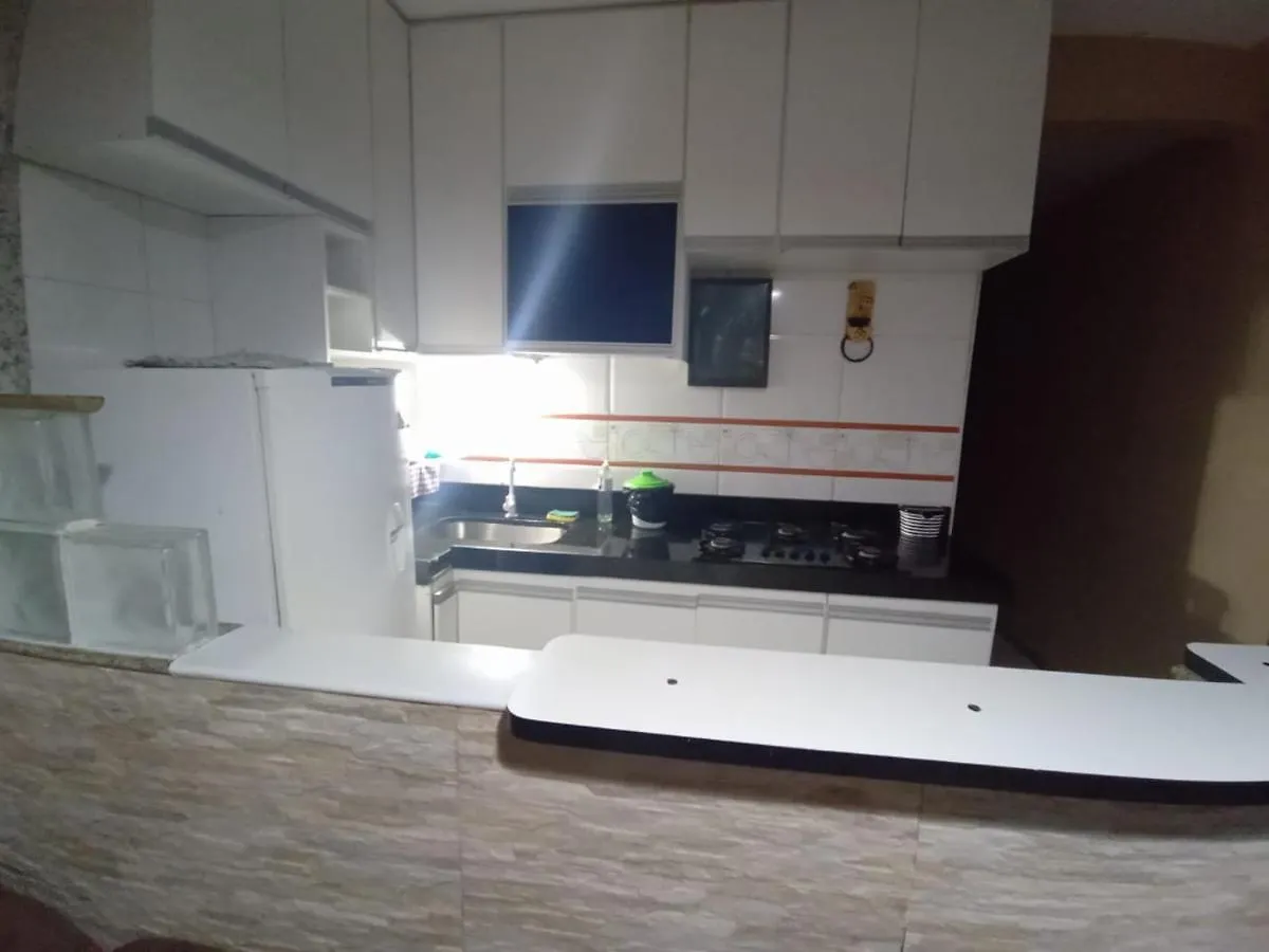 Apartamento Mob à 5 minutos da Praia do Forte dois quartos Cabo Frio
